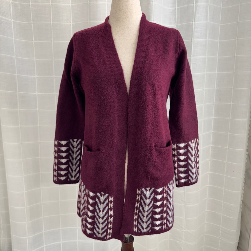 NWT Frye Women's Cozy Cardigan Long Dark Red/Wine Geometric Print Size‎ Small
